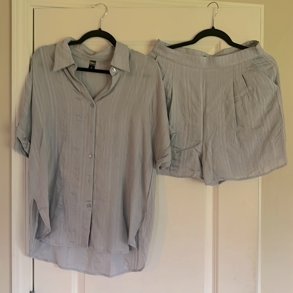 Never worn top and bottom matching set